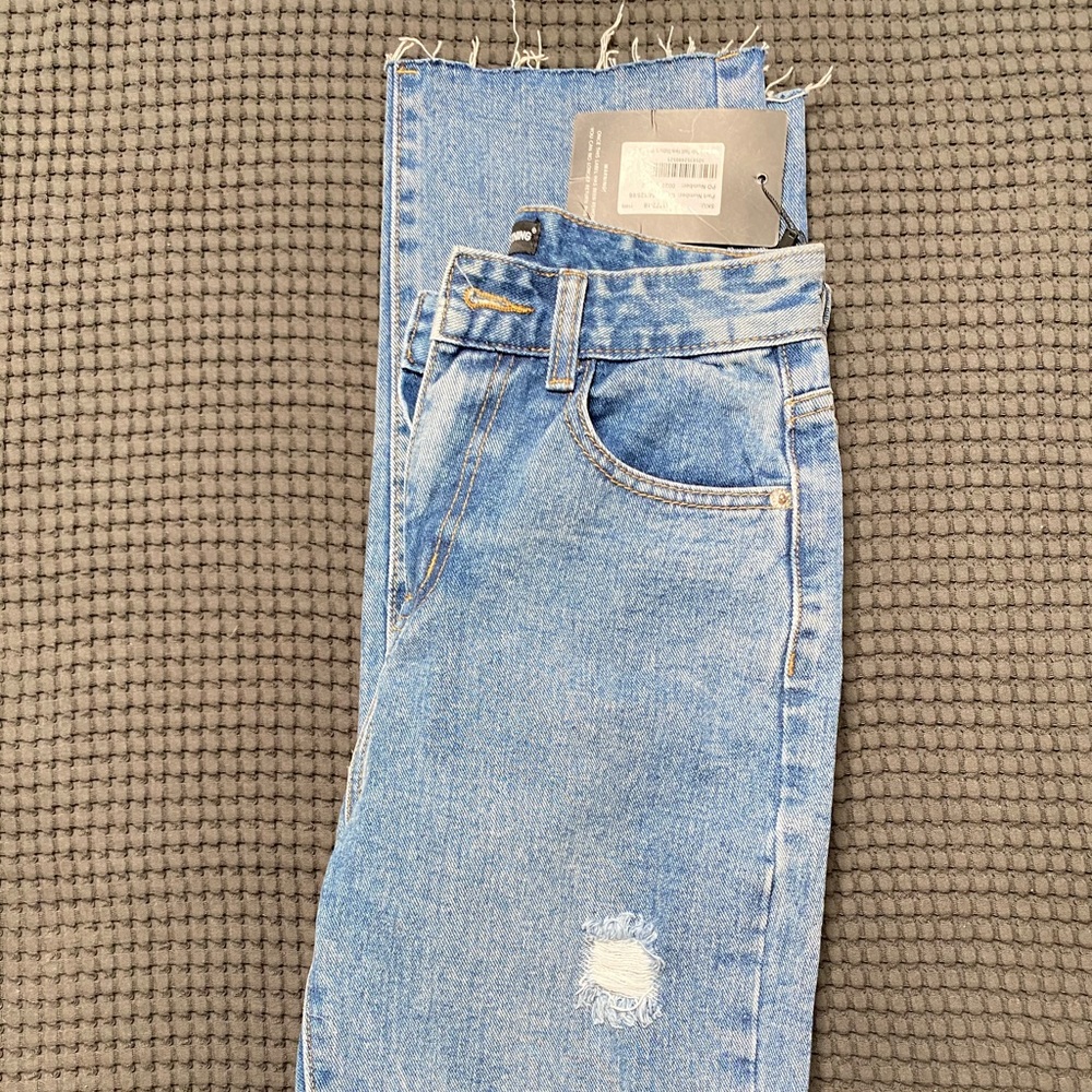 PrettyLittleThing Jeans